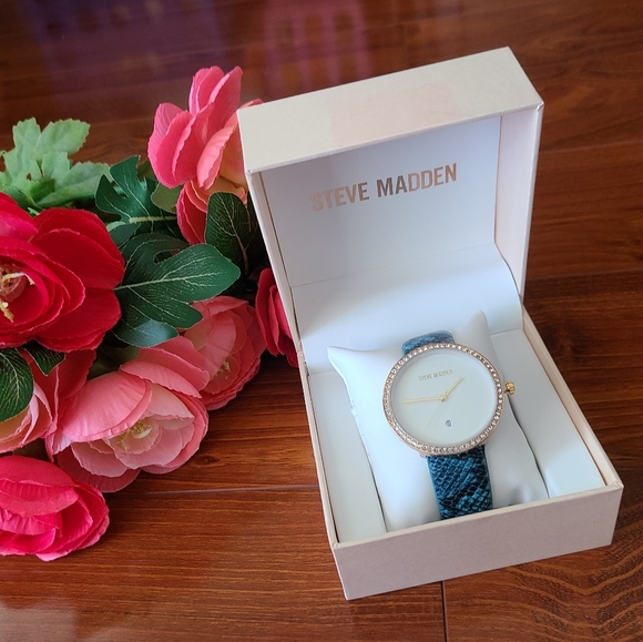 Steve Madden Accessories - Steve Madden Teal Snake Skin Watch with Rhinestone